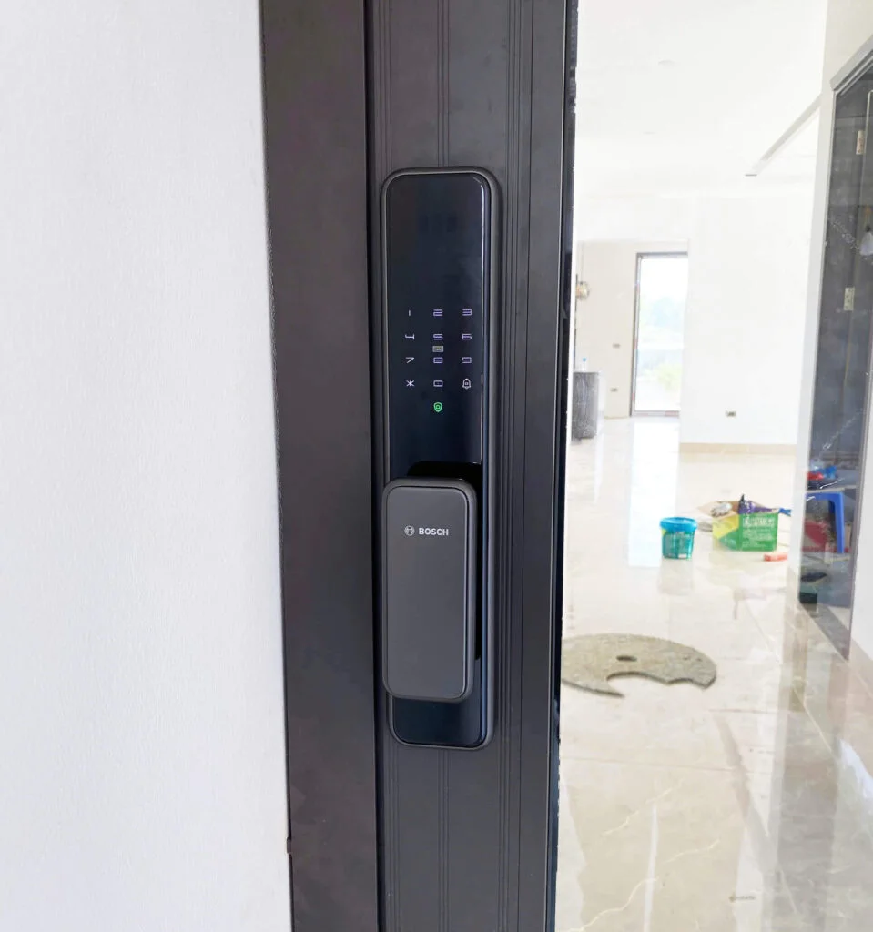 Khóa Tự Động Vân Tay Bosch EL600 (2)